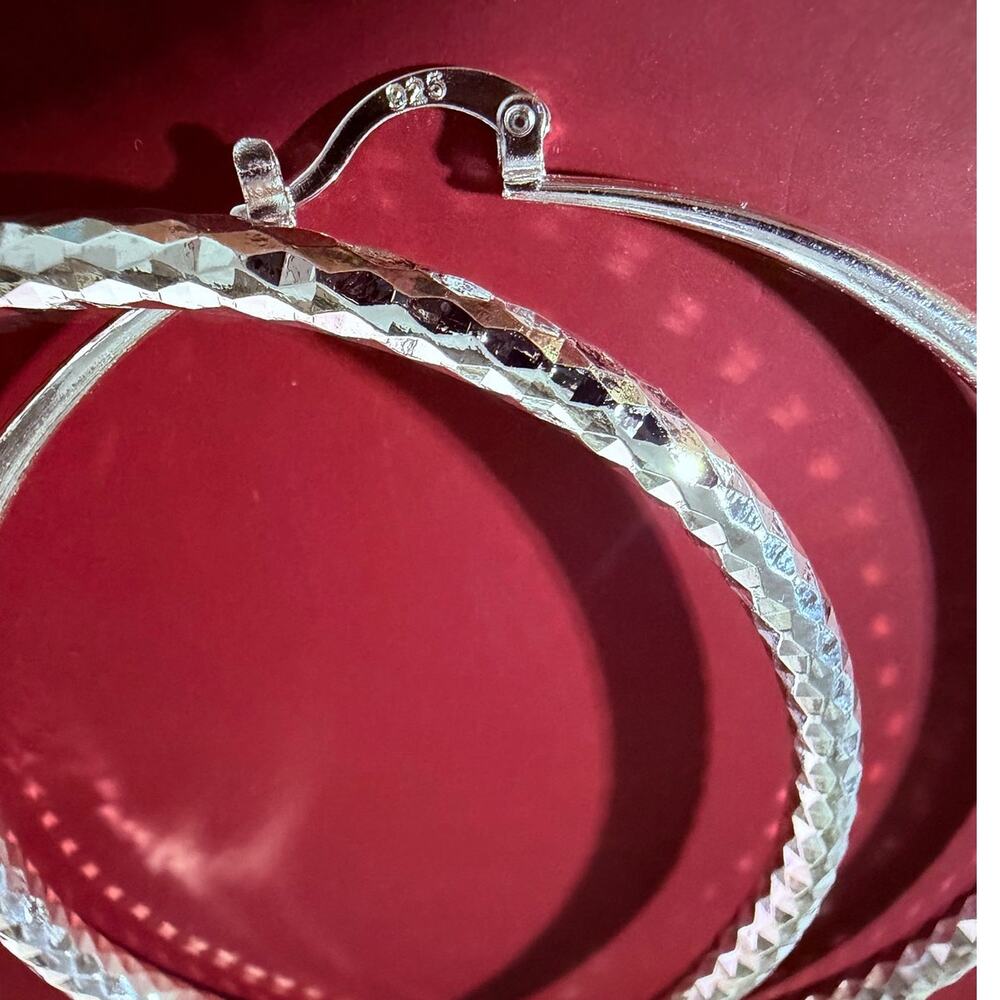 70CM 925 Stamp Silver Color Deep Faceted Diamond Cut Hoop Earrings - Picture 2 of 5